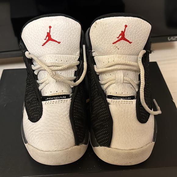 Jordan 13 retro toddler size 9 - Picture 9 of 11